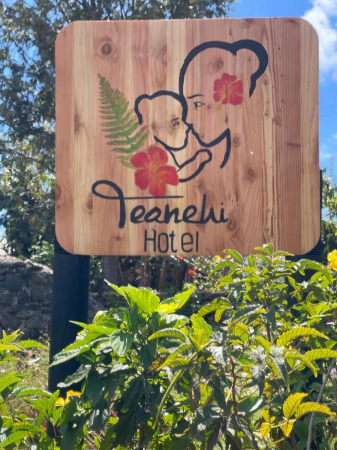 Teanehi Bed & Breakfast Hanga Roa Exterior photo