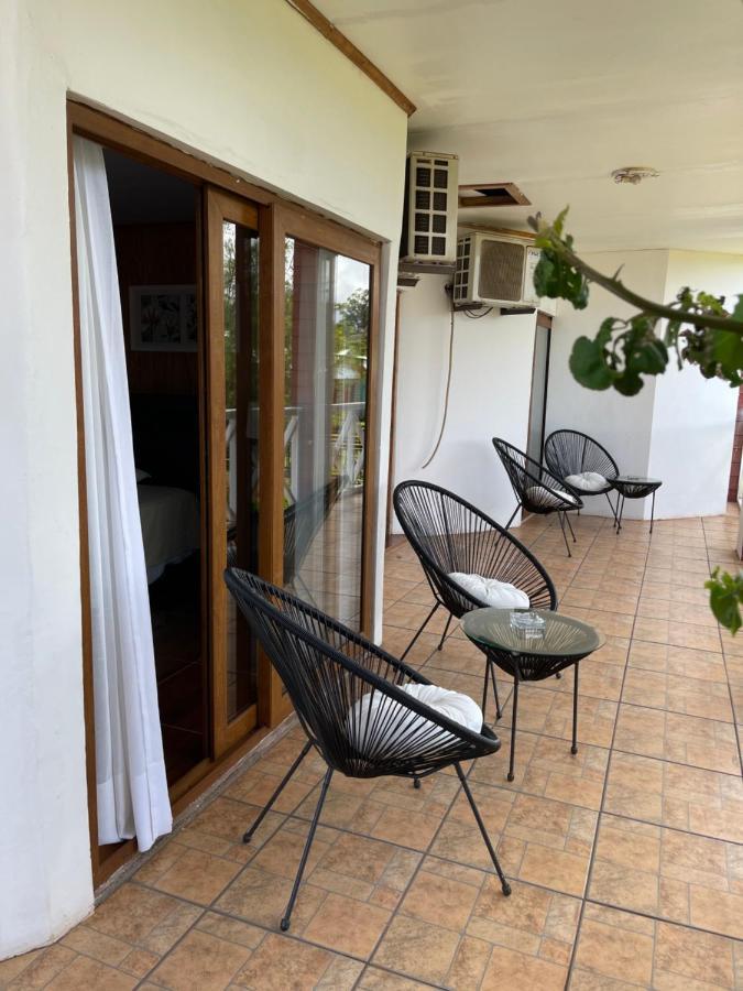 Teanehi Bed & Breakfast Hanga Roa Exterior photo