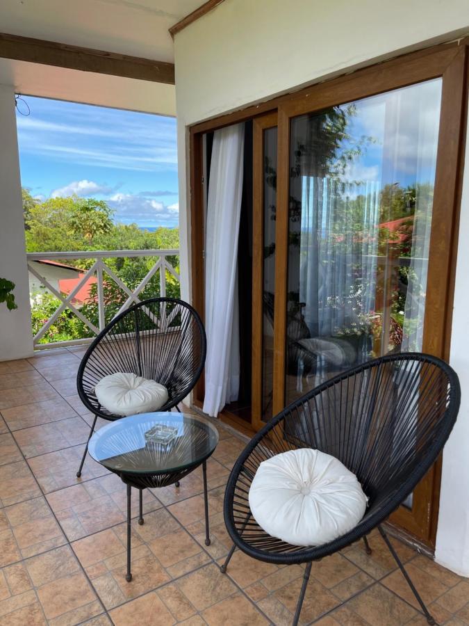 Teanehi Bed & Breakfast Hanga Roa Exterior photo